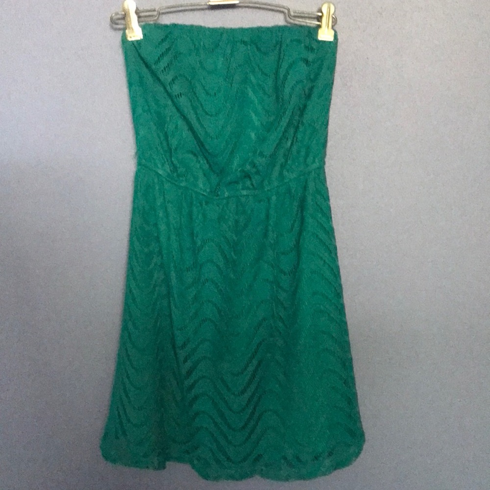 Strapless dress